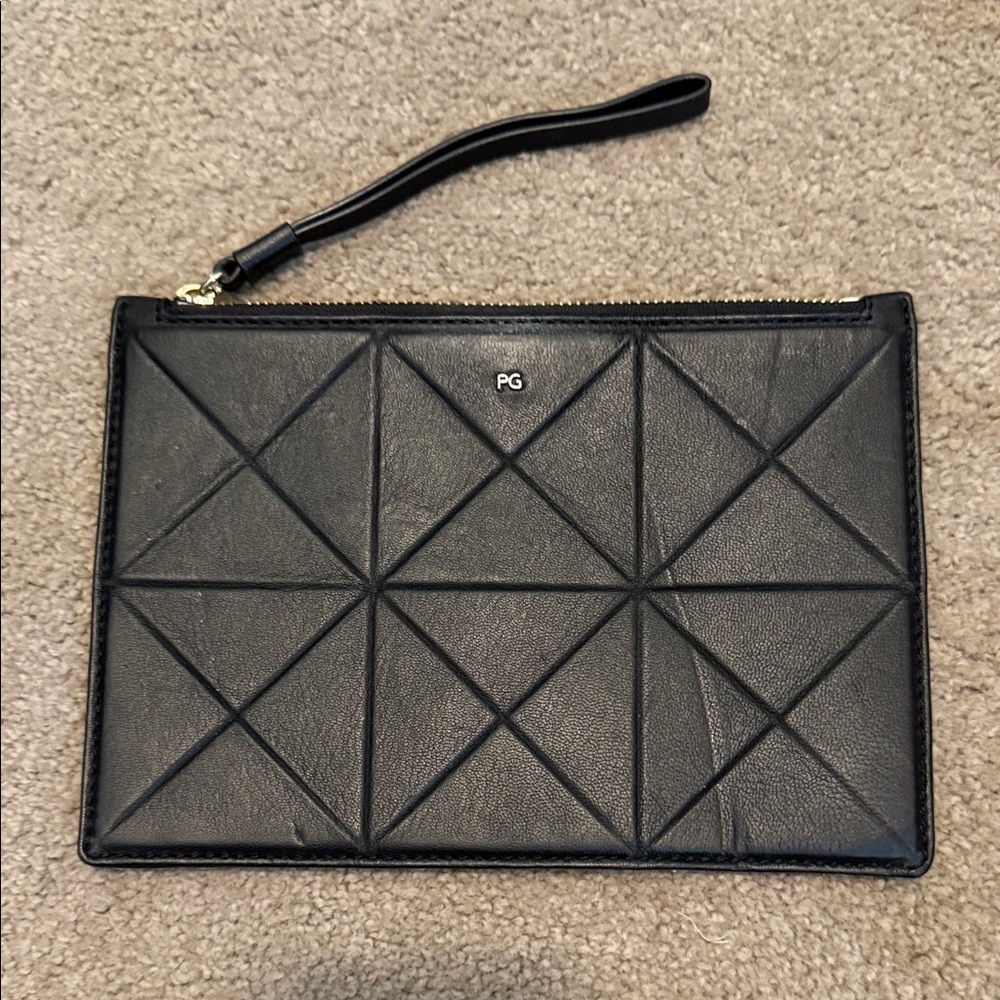 Purification Garcia Black Geometric Leather Wristlet Clutch